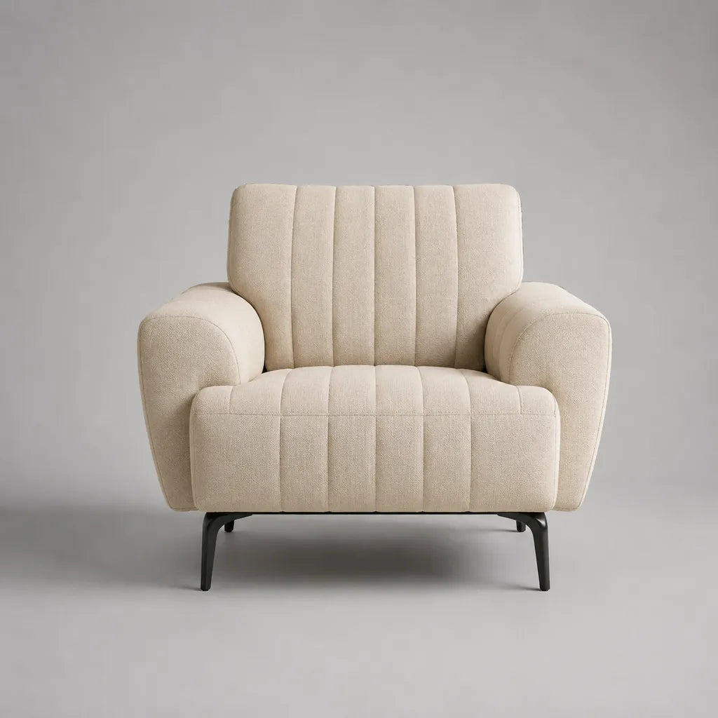 Polstersessel mit Armlehnen, Polyester-Bouclé-Bezug in Cremeweiß und schwarzem Stahlgestell, 98 × 88 × 86 cm
